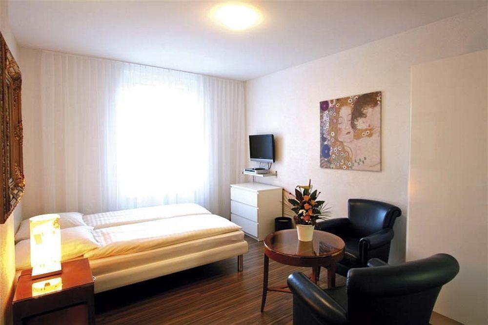 Swiss Star Marc Aurel - Self Check-In Apartman Zürich Kültér fotó