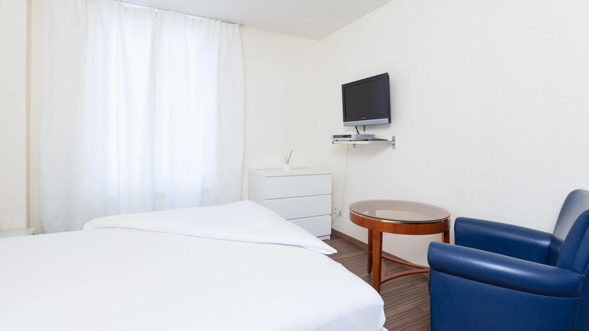 Swiss Star Marc Aurel - Self Check-In Apartman Zürich Kültér fotó